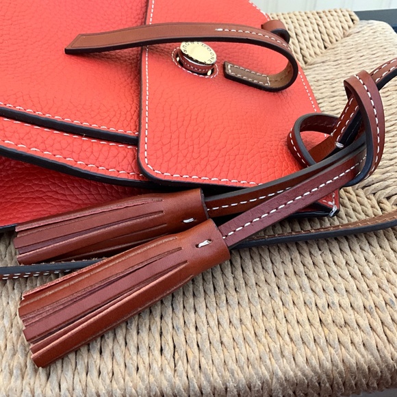Dooney and bourke orange crossbody bag - Picture 4 of 5